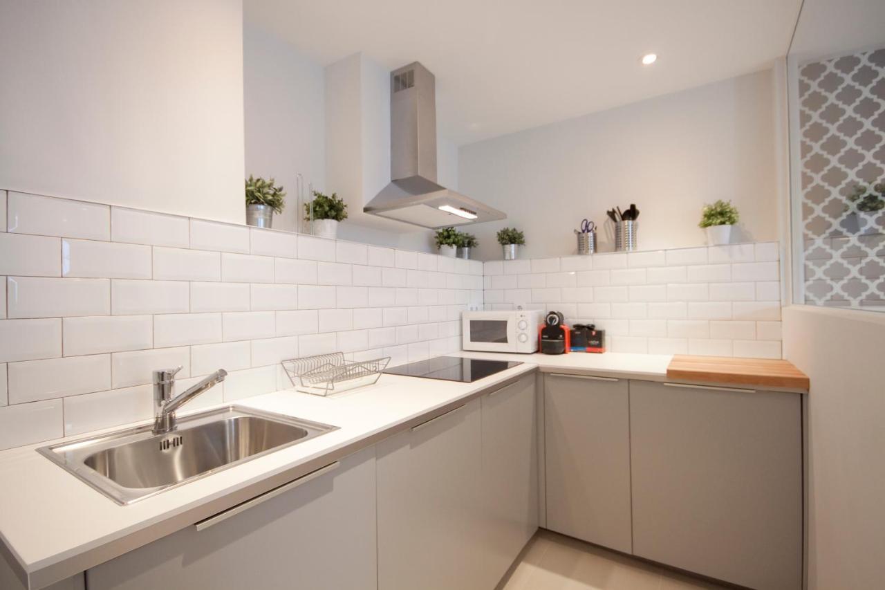 Loft De Lujo A Pasos Del Prado Apartment Мадрид Екстериор снимка